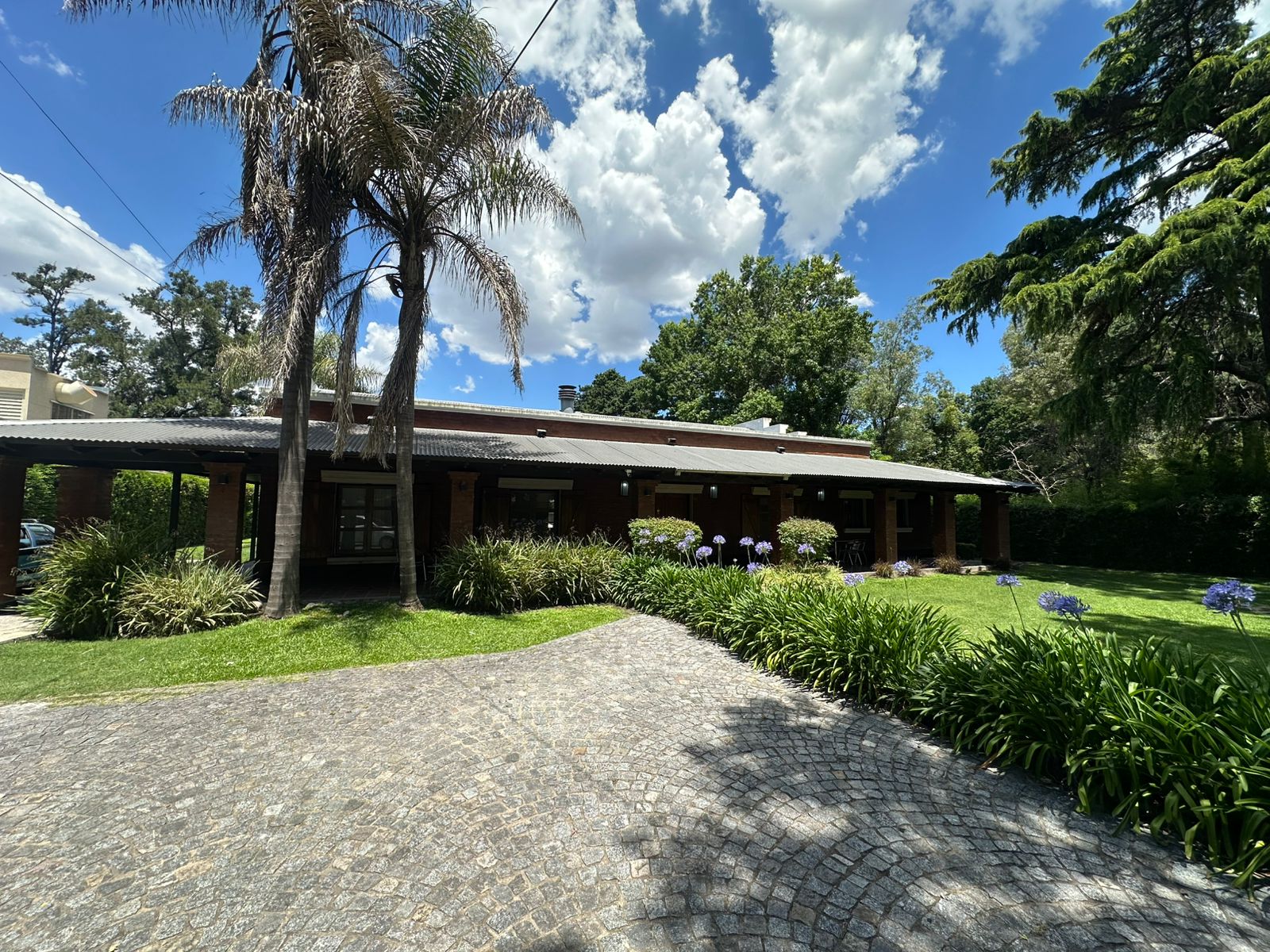 Sol de Otoño | De los Reseros - Residencia para adultos mayores